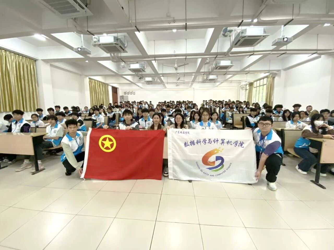 微信图片_2025-12-12_130716_762.jpg